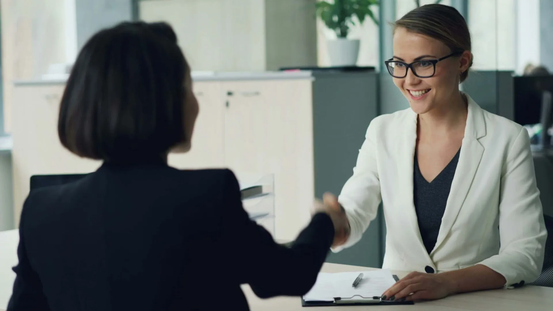 Beratung_R24JOBS