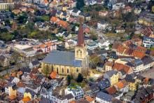 Luftbild, Renovierungsarbeiten an der Stadtkirche in Unna, Ruhrgebiet, Nordrhein-Westfalen, Deutschland