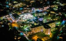 Luftbildflug über dem nächtlichen Unna,EVK-Unna, Evangelisches Krankenhaus Unna, Klinik, Unna, Ruhrgebiet, Nordrhein-Westfalen, Deutschland